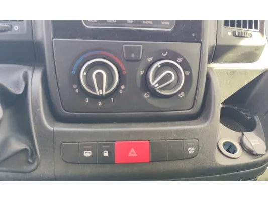 PEUGEOT BOXER FOURGON BOXER TOLE 330 L2H2 BLUEHDI 140 S&S PREMIUM 2022 87 259 KM