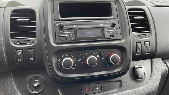 RENAULT TRAFIC FOURGON TRAFIC FGN L2H2 1200 KG DCI 145 ENERGY GRAND CONFORT 2020 74 250 KM