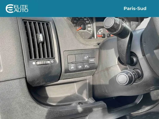 PEUGEOT BOXER FOURGON BOXER TOLE 335 L2H2 BLUEHDI 165 S&S PREMIUM 2020 111 106 KM