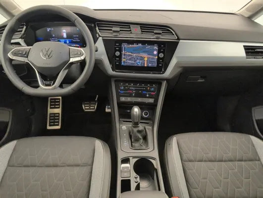 VOLKSWAGEN TOURAN  2.0 TDI 150 DSG7 7PL LIFE PLUS  2025 - 2 850 KM