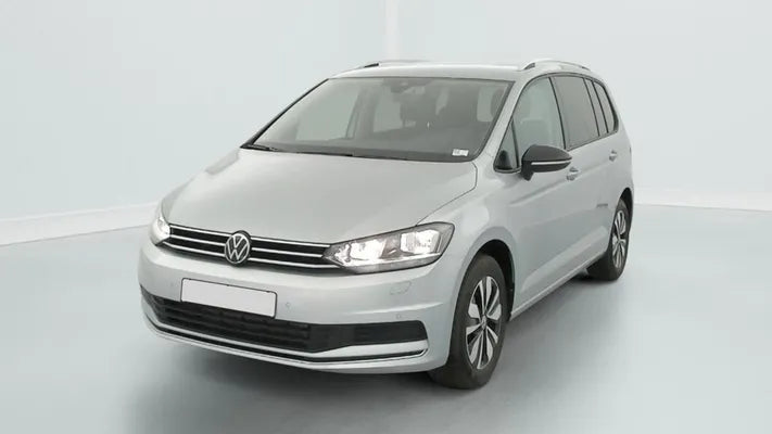 VOLKSWAGEN TOURAN  2.0 TDI 150 DSG7 7PL LIFE PLUS  2025 - 2 850 KM