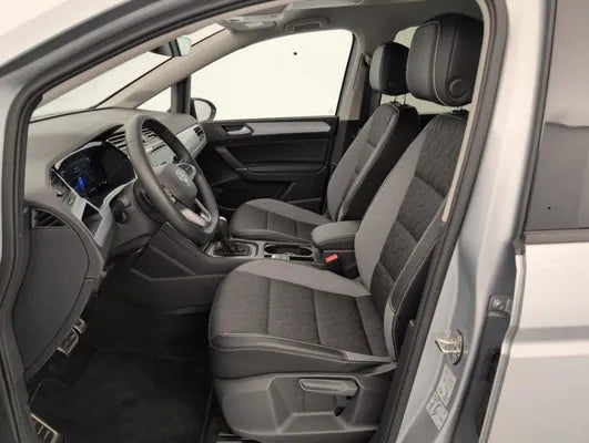 VOLKSWAGEN TOURAN  2.0 TDI 150 DSG7 7PL LIFE PLUS  2025 - 2 850 KM