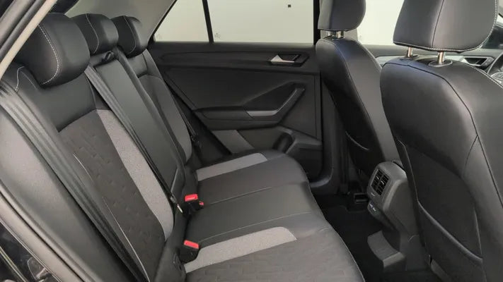 VOLKSWAGEN T-ROC  2.0 TDI 150 START STOP DSG7 LIFE PLUS  2025 - 22 773 KM