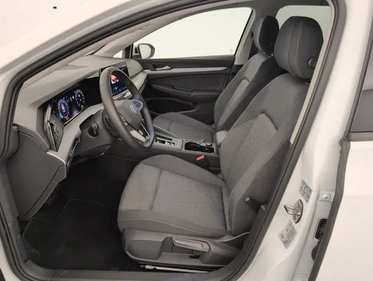 VOLKSWAGEN GOLF  8 1.5 ETSI EVO2 116 DSG7 LIFE PLUS  2025 - 12 351 KM
