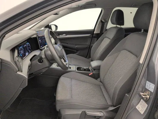 VOLKSWAGEN GOLF  8 1.5 TSI EVO2 116 BVM6 VW EDITION  2024 - 28 880 KM