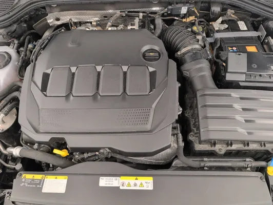 VOLKSWAGEN GOLF  8 2.0 TDI 116 BVM6 LIFE PLUS  2025 - 19 744 KM