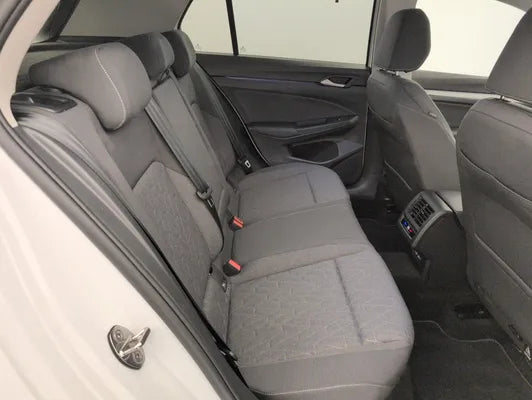 VOLKSWAGEN GOLF  8 1.5 ETSI EVO2 116 DSG7 LIFE PLUS  2025 - 12 351 KM