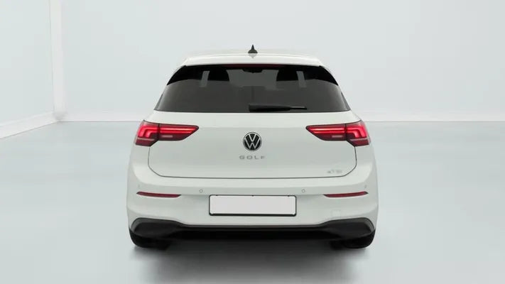 VOLKSWAGEN GOLF  8 1.5 ETSI EVO2 116 DSG7 LIFE PLUS  2025 - 12 351 KM