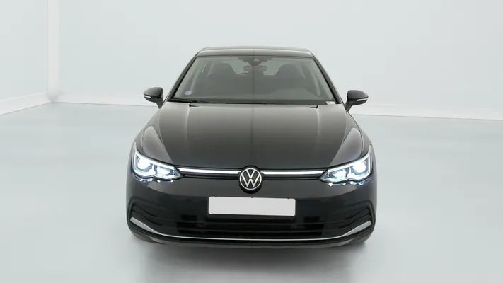 VOLKSWAGEN GOLF  8 1.5 ETSI OPF 130 DSG7 STYLE  2023 - 34 230 KM