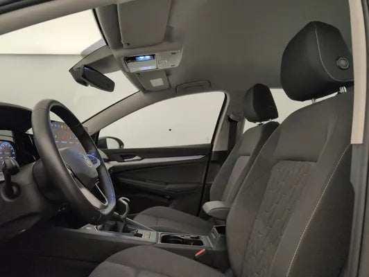 VOLKSWAGEN GOLF  8 2.0 TDI 116 BVM6 LIFE PLUS  2025 - 19 744 KM