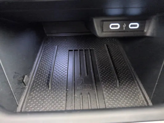 VOLKSWAGEN TAIGO  1.0 TSI 116 BVM6 R-LINE  2025 - 8 927 KM