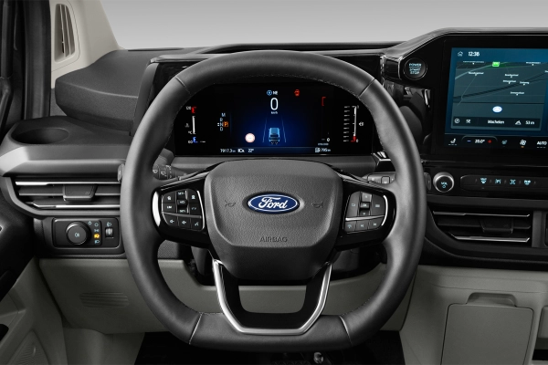 FORD TOURNEO CUSTOM  320 L2H1 2.0 EcoBlue 170 PS 8-Gang-Automatik 4x4 Titanium