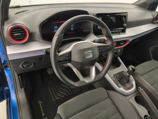 SEAT ARONA  1.0 TSI 95 PS Start-Stopp 5-Gang-Schaltgetriebe FR