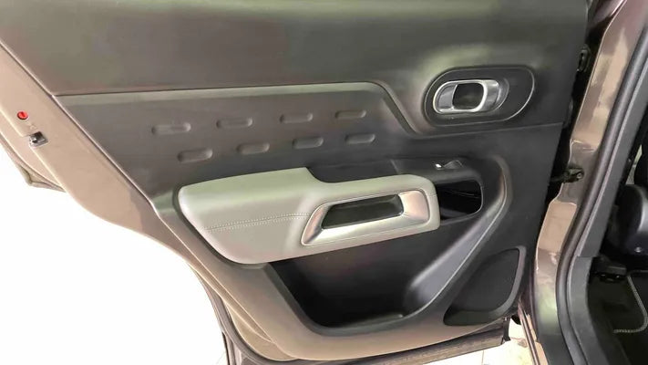 CITROËN C5 AIRCROSS  BlueHDi 130 Stop & Start 6-Gang-Schaltgetriebe SHINE