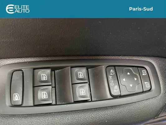 Renault Megane IV Blau Limousine DCI 115 EDC Techno