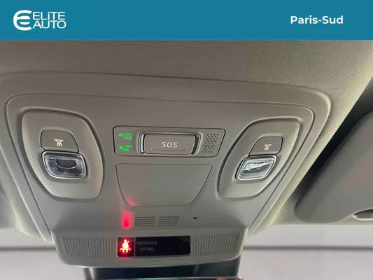 Renault Megane IV Blau Limousine DCI 115 EDC Techno