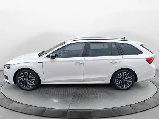 SKODA OCTAVIA COMBI  1.5 TSI HYBRID 150 CH ACT DSG7 SPORTLINE