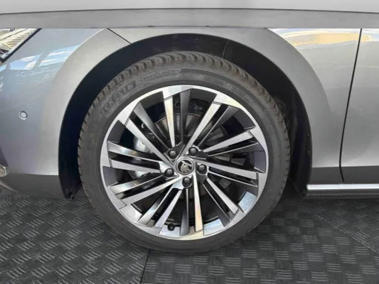 SKODA SUPERB  BERLINE 1.5 TSI MHEV 150 CH ACT DSG7 LAURIN & KLEMENT